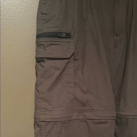 Olive Green Convertible Cargo Pants with Relaxed Fit and Comfortable Waistband - Picture 2 of 7